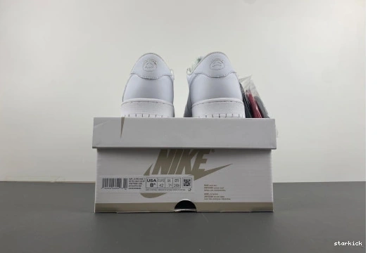 1 SP JORDAN DM7866-292 DM7866-292 SCOTT TRAVIS RETRO OG LOW 0906